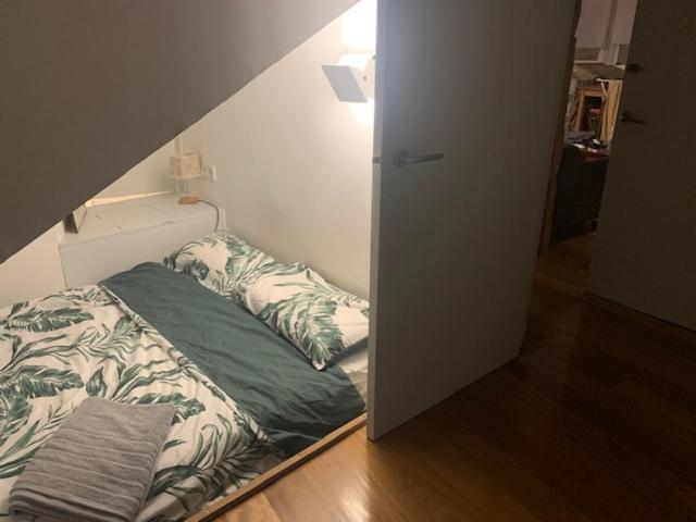 Impresionante Apartamento En Malasana Madrid Buitenkant foto